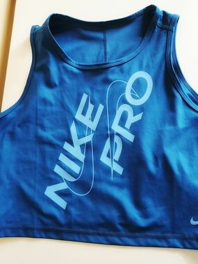 Nike Pro Blue Athletic Crop Tank